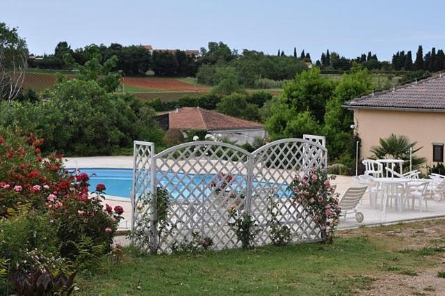 Bungalow Leo Savudrija Luaran gambar