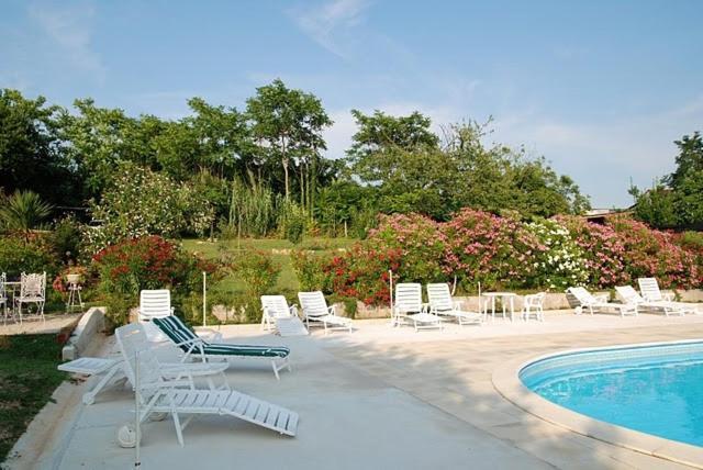 Bungalow Leo Savudrija Luaran gambar